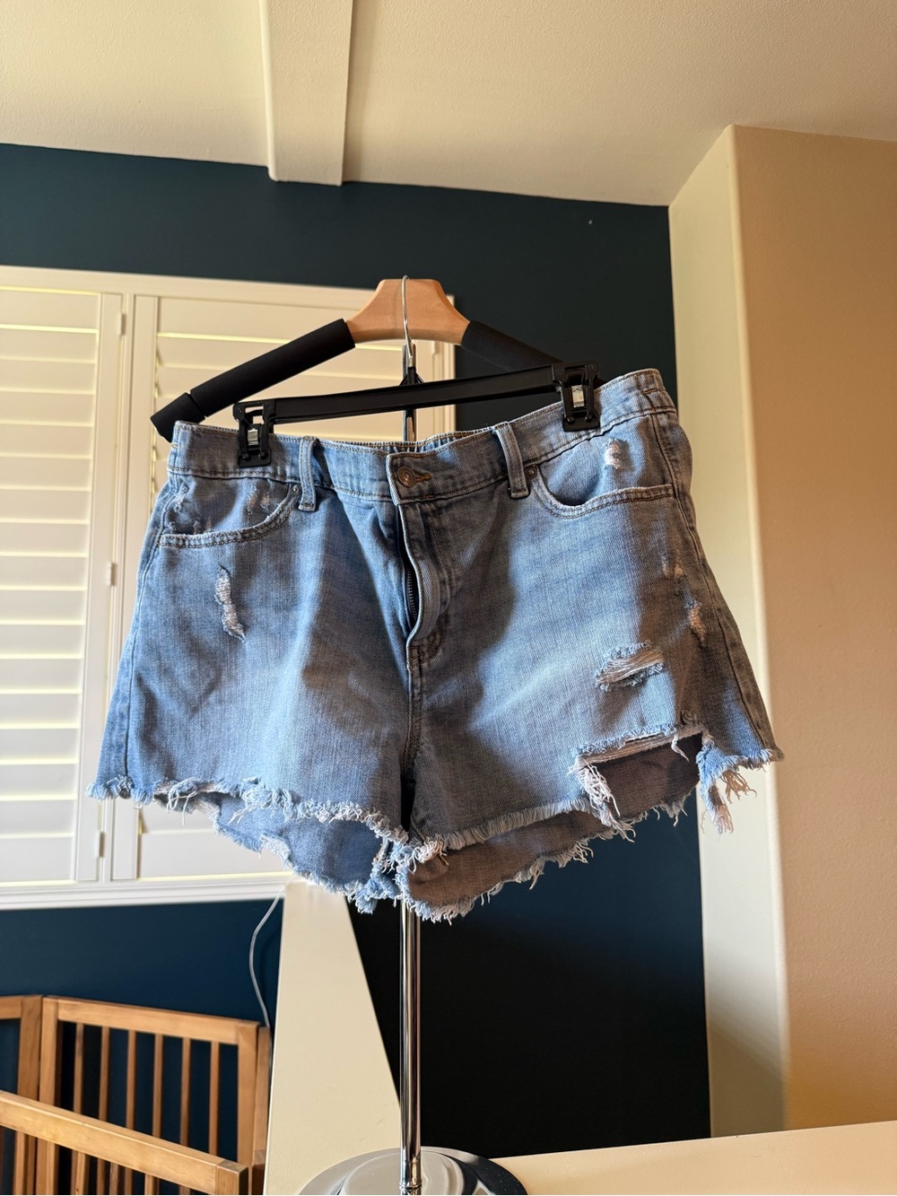 aerie Light Wash Distressed Denim Shorts